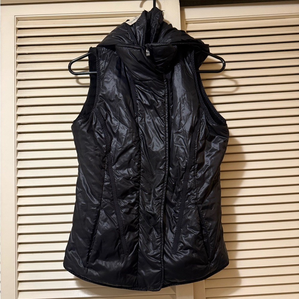 Lululemon Athletica black insulated plush lined Vest - 8